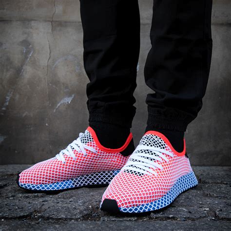 adidas originals deerupt runner.